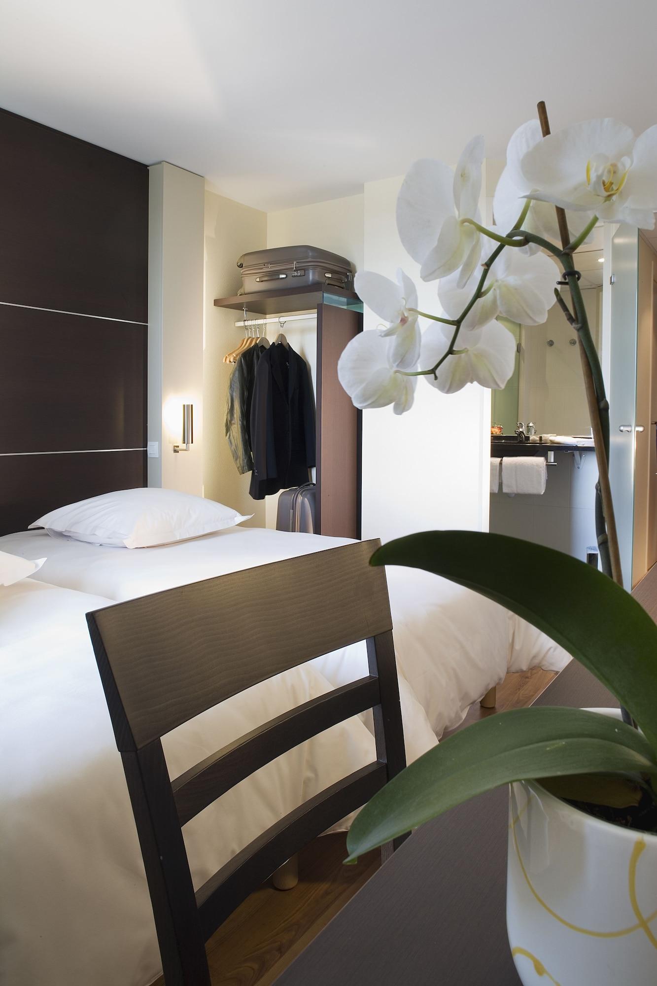 Escale Oceania Rennes Cap Malo Hotel La Meziere Bagian luar foto