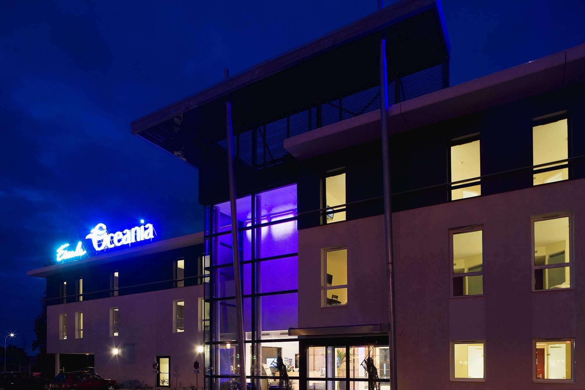 Escale Oceania Rennes Cap Malo Hotel La Meziere Bagian luar foto